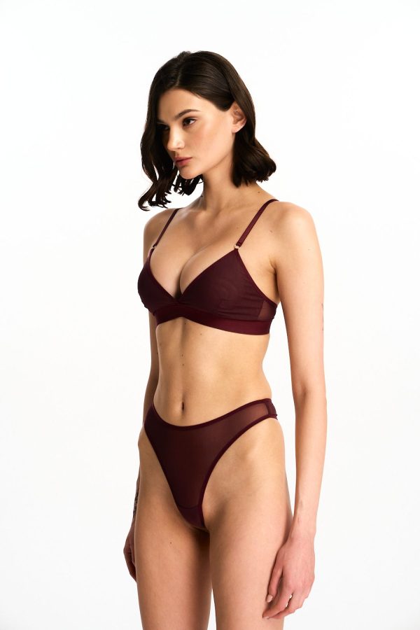 Burgundy Harmony –  Vínová braletka z jemné síťoviny